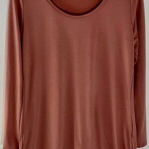 Lularoe Women't Long Sleeve Tshirt Scoop‎ Neck High Low Hem Size M